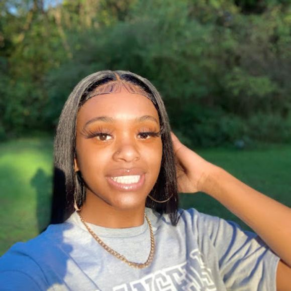 Meet your Posher, Ziahyonna - Picture 1 of 1